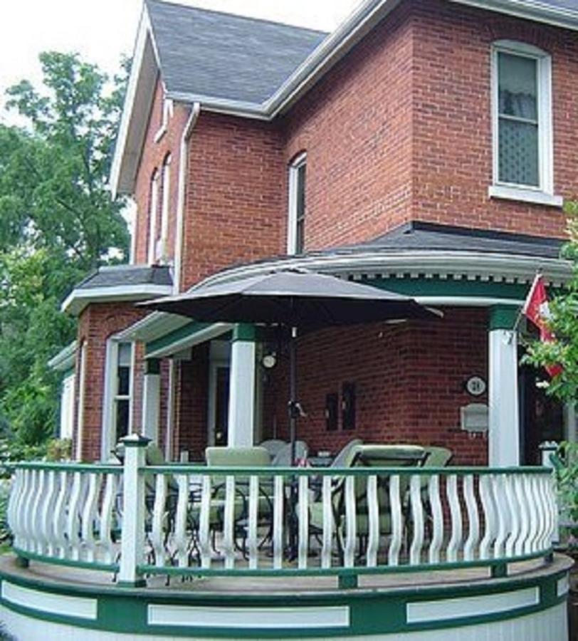 Bed and Breakfast Clydesdale House Барри Экстерьер фото